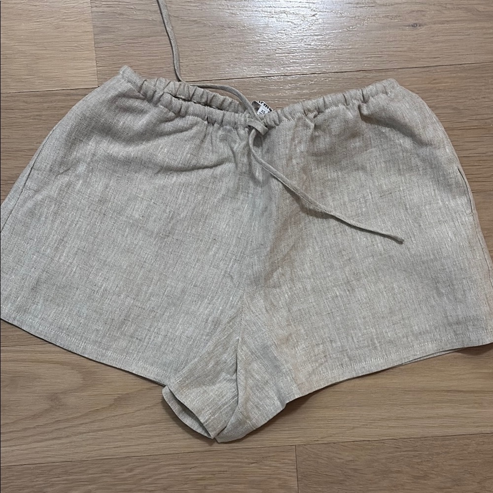 Reformation Cream High Waist Shorts Relaxed Fit